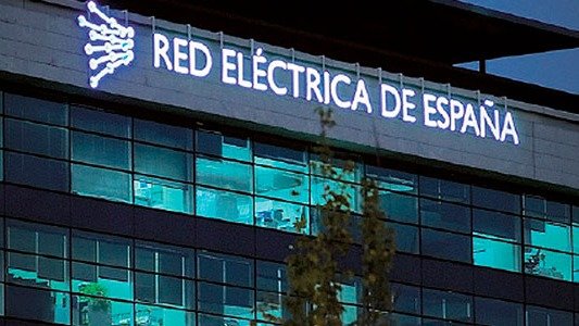 Sede de Red Eléctrica. (Archivo)