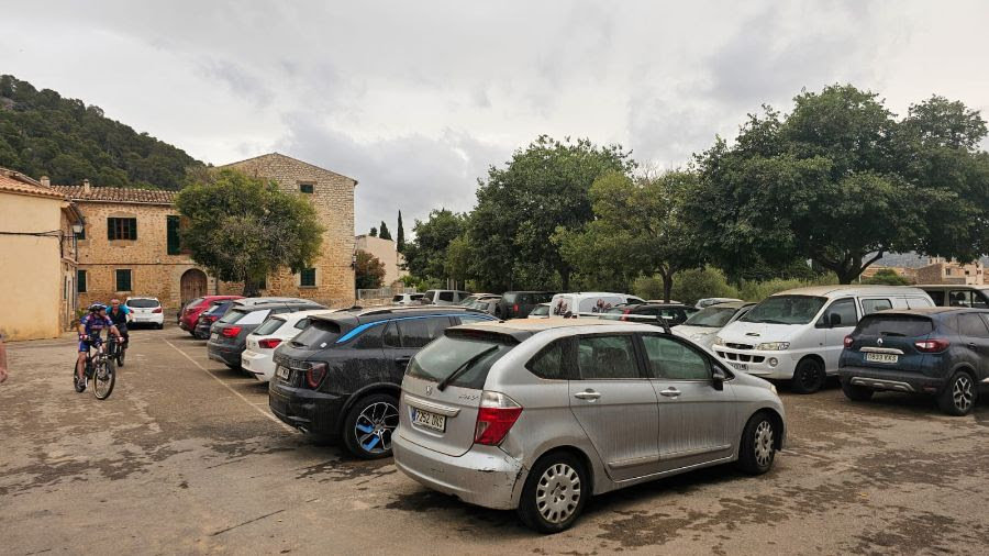 Imagen de la Plaza de Sa Bastida en Alaró.